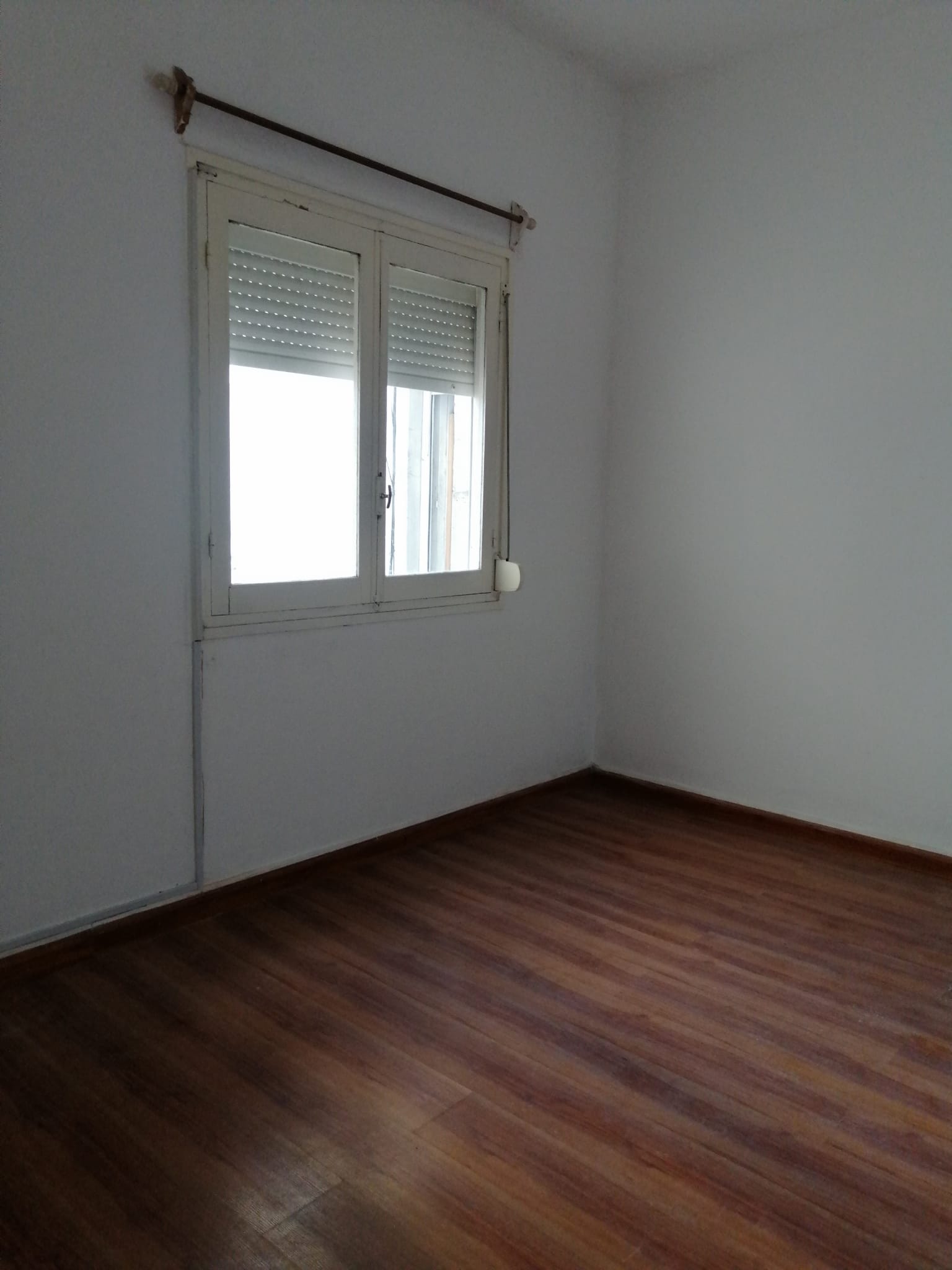 Alquiler De Hermoso Apto 1 Dormitorio En La Comercial