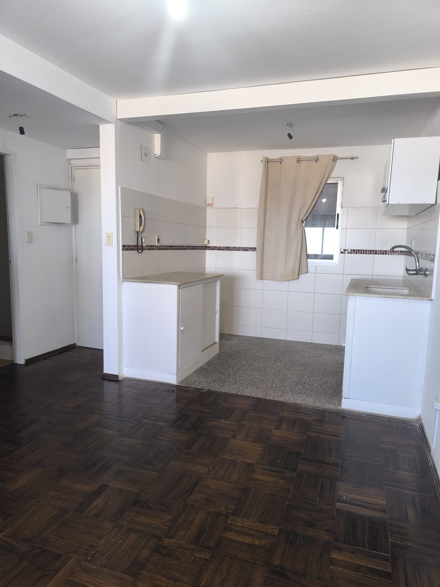 Alquiler Apartamento de 1 domitorio con hermosa vista en Centro de Montevideo